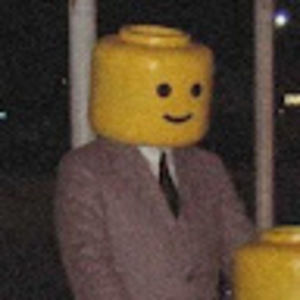 Meet your Posher, Emery